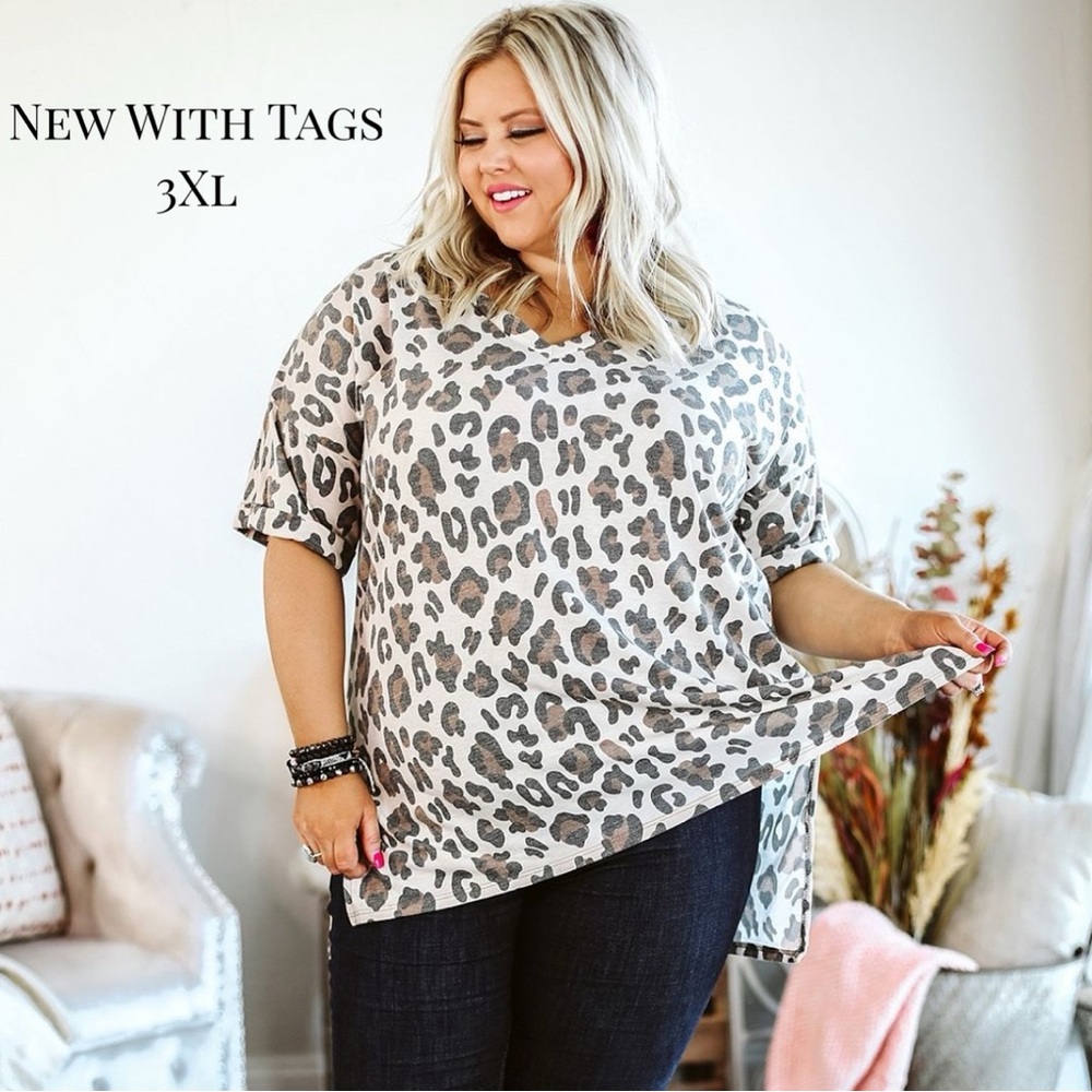 NWT Glitzy Girlz Out for Prey Leopard V neck Top Sew in Love 3XL